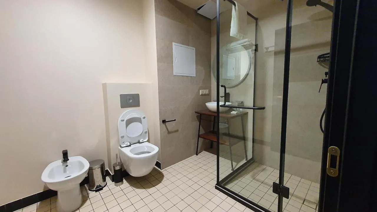 Carousel Hotel تبليسي