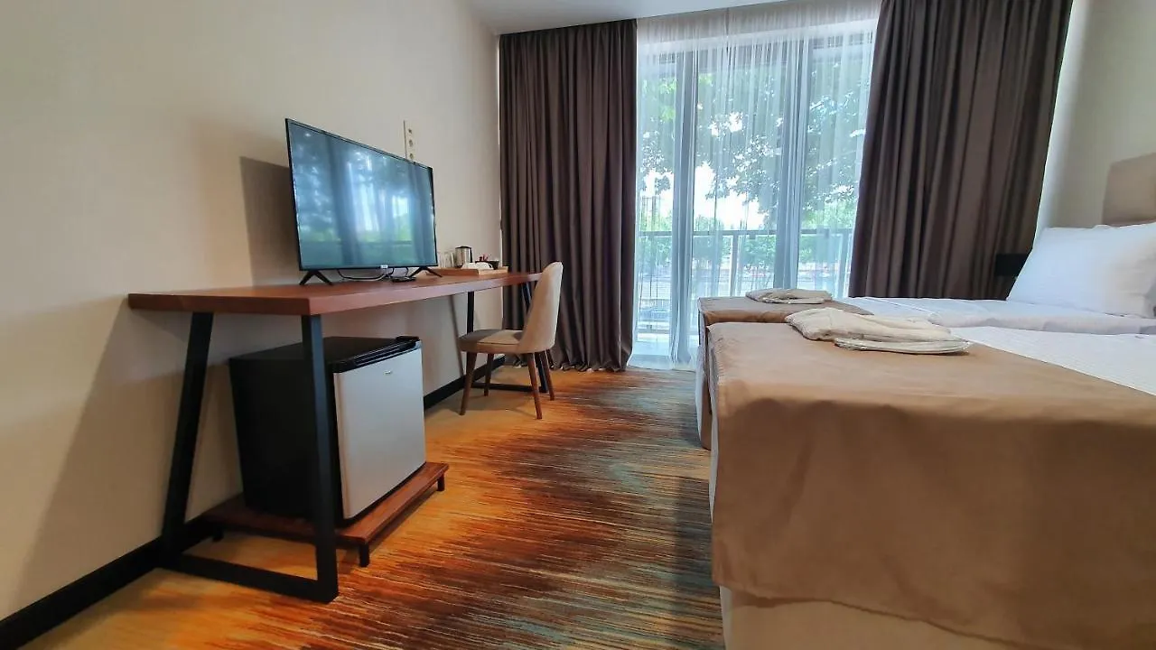 ****  Carousel Hotel تبليسي جورجيا